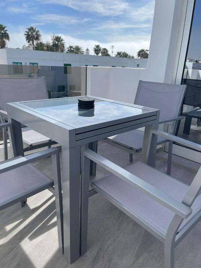 Rociega 35 Apartment 8, 100 Meters To Sea Front Puerto del Carmen  Exterior photo